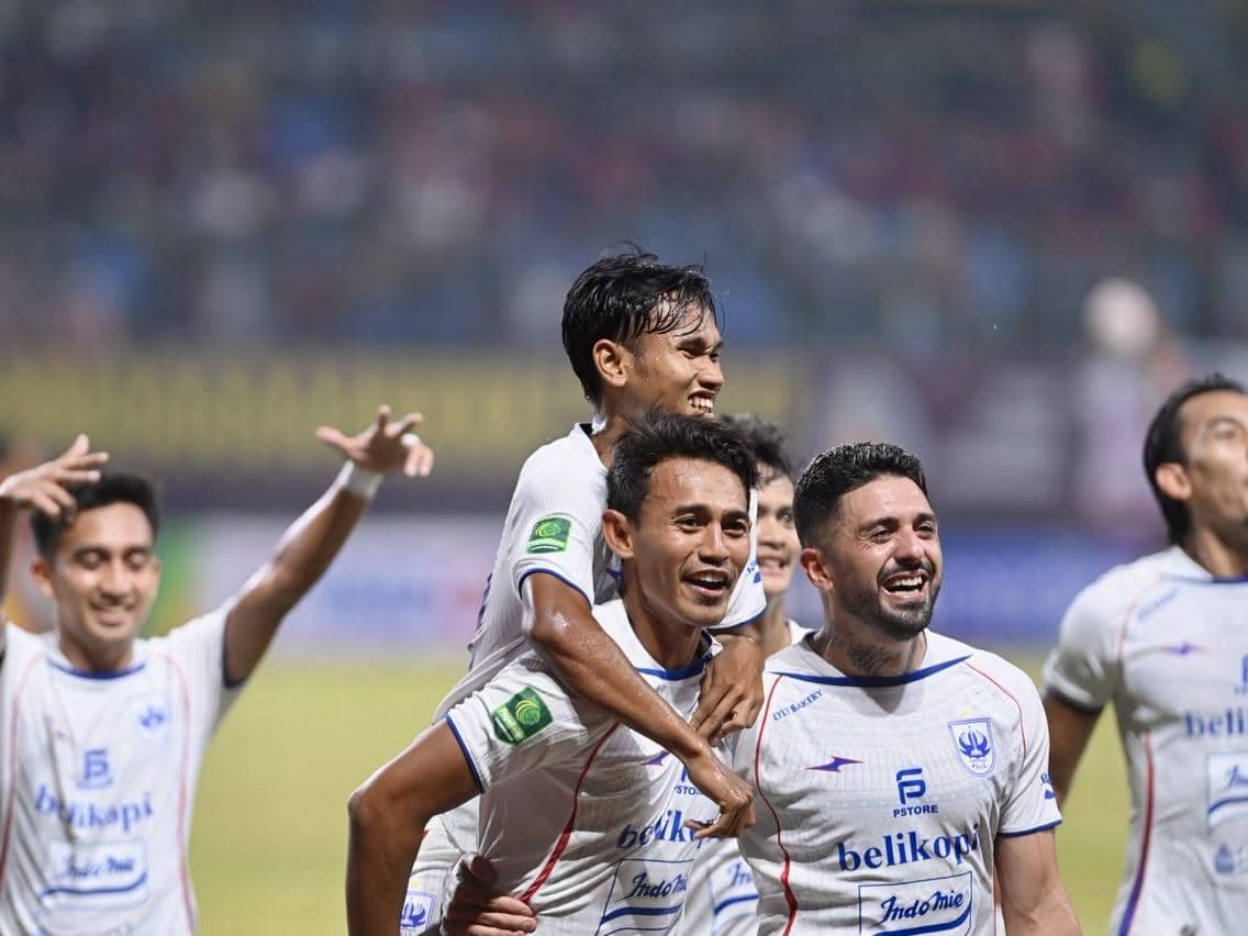 psis, hari nur yulianto, semen padang