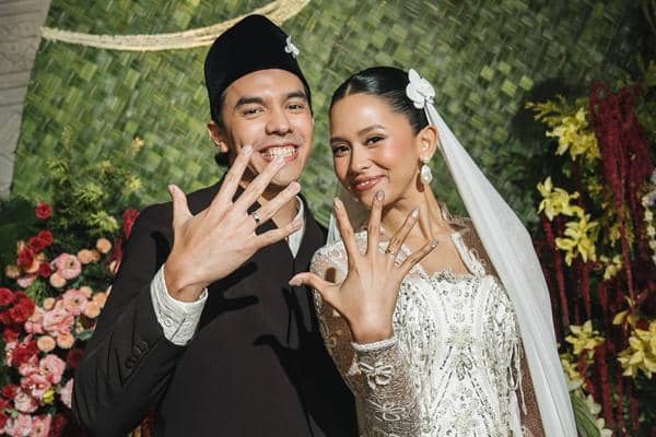 Mario Caesar NPD dan Givina Resmi Menikah