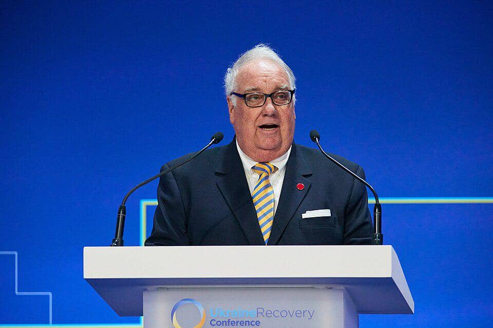 Warren Buffett Mundur, Ini Peran Howard Buffett di Berkshire Hathaway