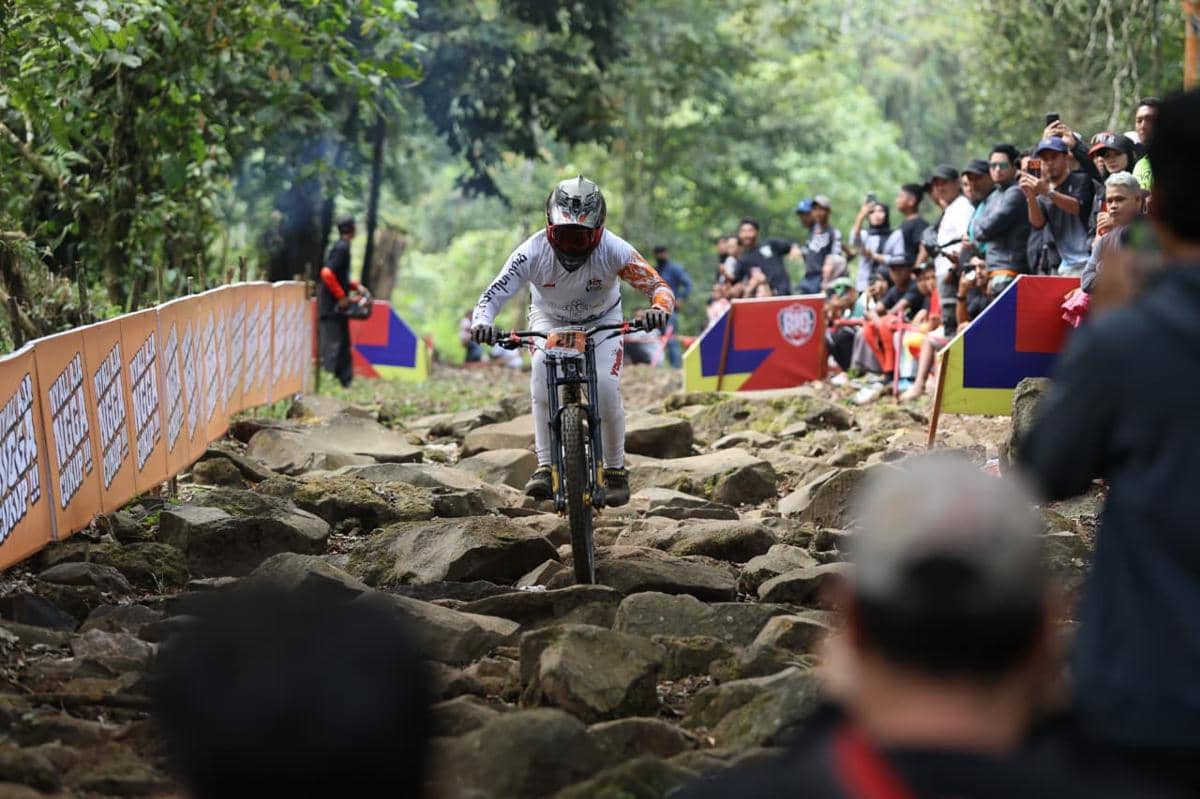 Banyuwangi Ijen Geopark Downhill 2026 Meriah, Diramaikan Ratusan Rader