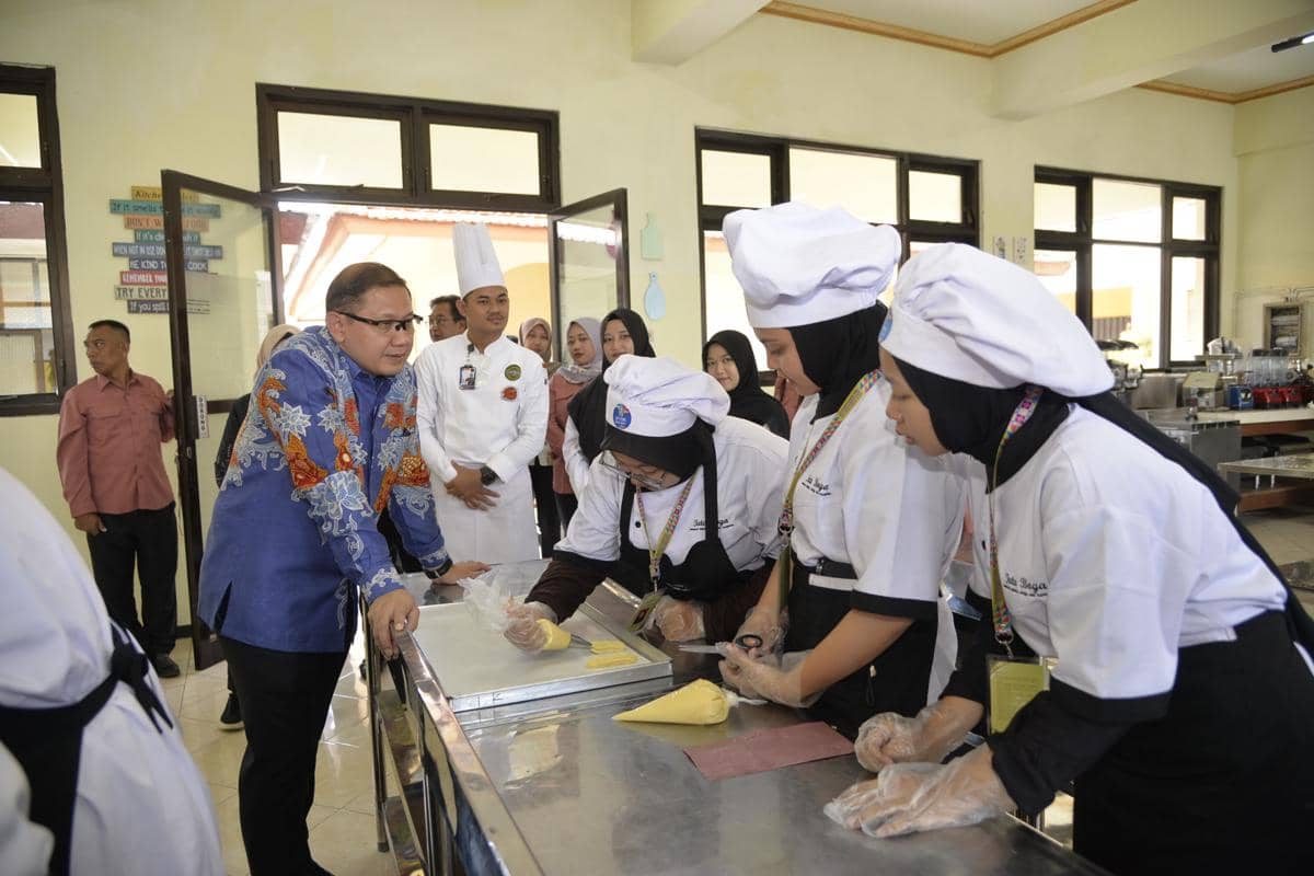 Tak Mau Pelatihan Siswa Berhenti di Sertifikat, Tracer Study Disiapkan