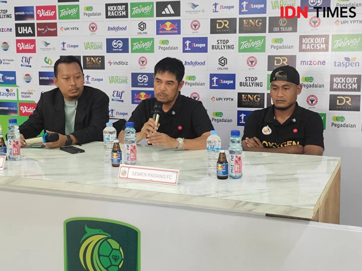 Kalah dari PSPS Pekanbaru, Semen Padang FC Pecat Nil Maizar