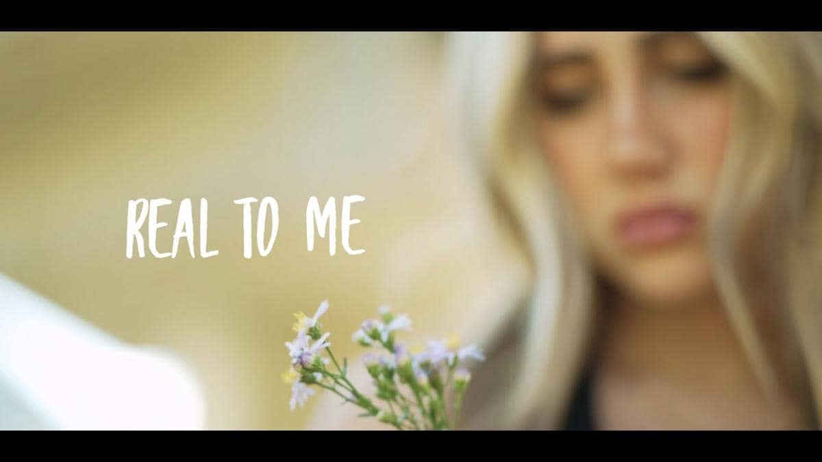 cuplikan video klip "Real To Me"