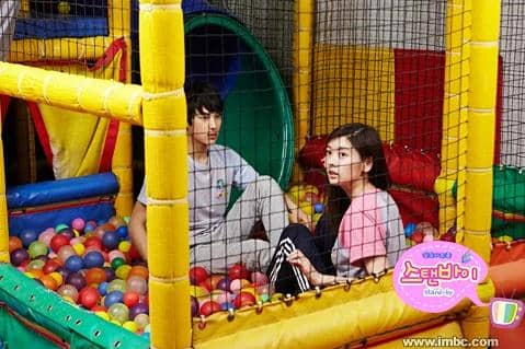 Cuplikan drama Standby produksi MBC yang memperlihatkan salah satu adegan dalam serial televisi tersebut.