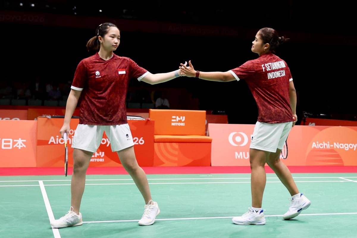 Rachel Allessya Rose/Febi Setianingrum menjalani partai kedua babak 16 besar nomor beregu putri Asian Games 2026 (dok.PP PBSI)