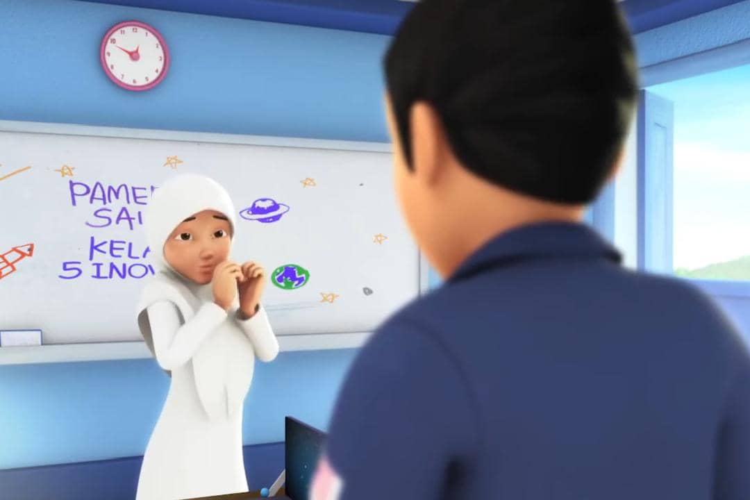 Kak Ros tampak seperti punya crush pada sosok astronaut yang datang ke sekolahnya