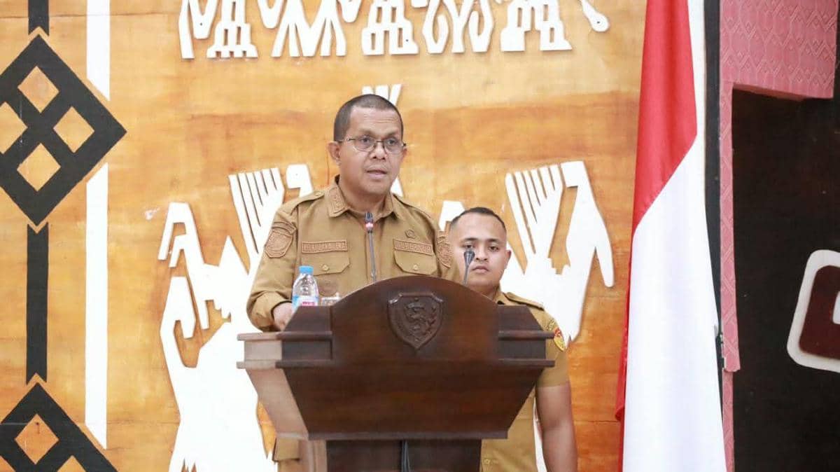 Gubernur NTT Melki Laka Lena dalam rapat paripurna anggaran perubahan APBD NTT 2026. (Dok Biro Apim NTT)
