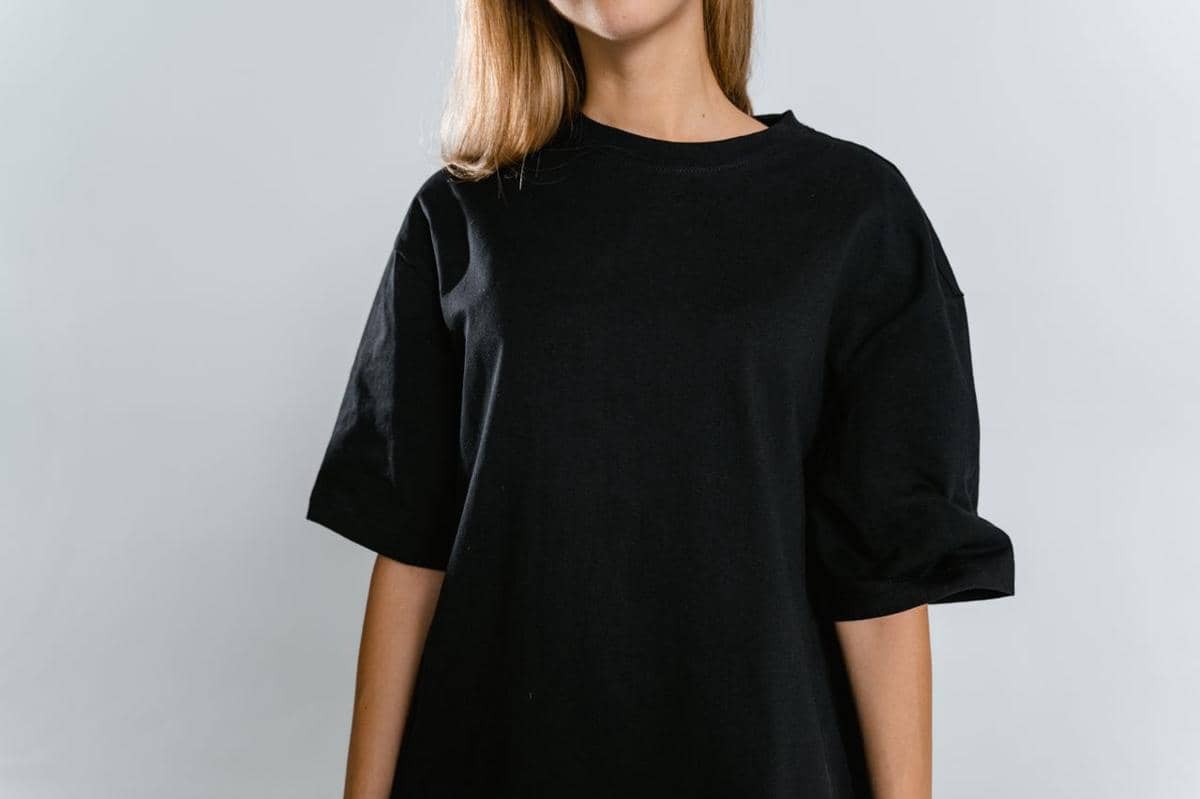 ilustrasi pakaian oversized