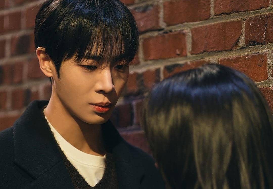 still cut drama Korea Between Steps