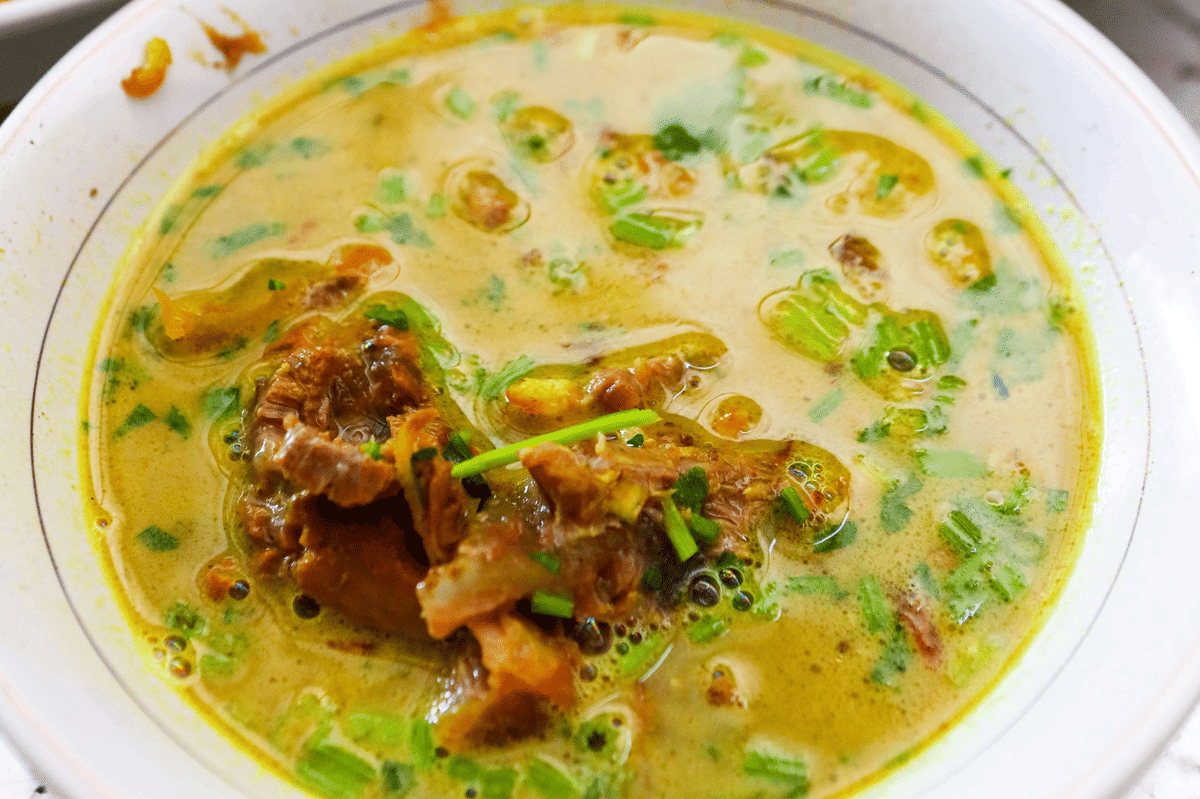 Resep Empal Gentong Jeroan untuk Menu Makan Siang