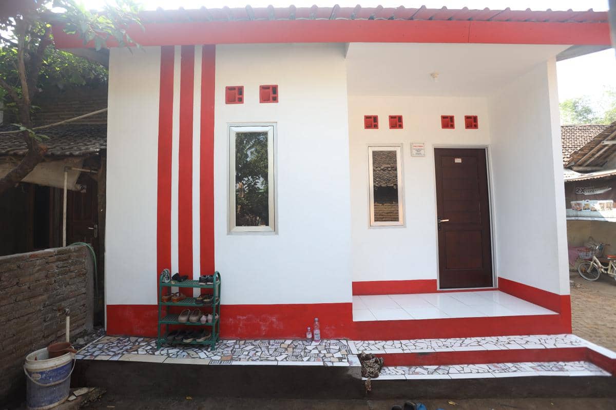 rtlh, rslh, rumah tak layak huni, kudus, djarum, polytron