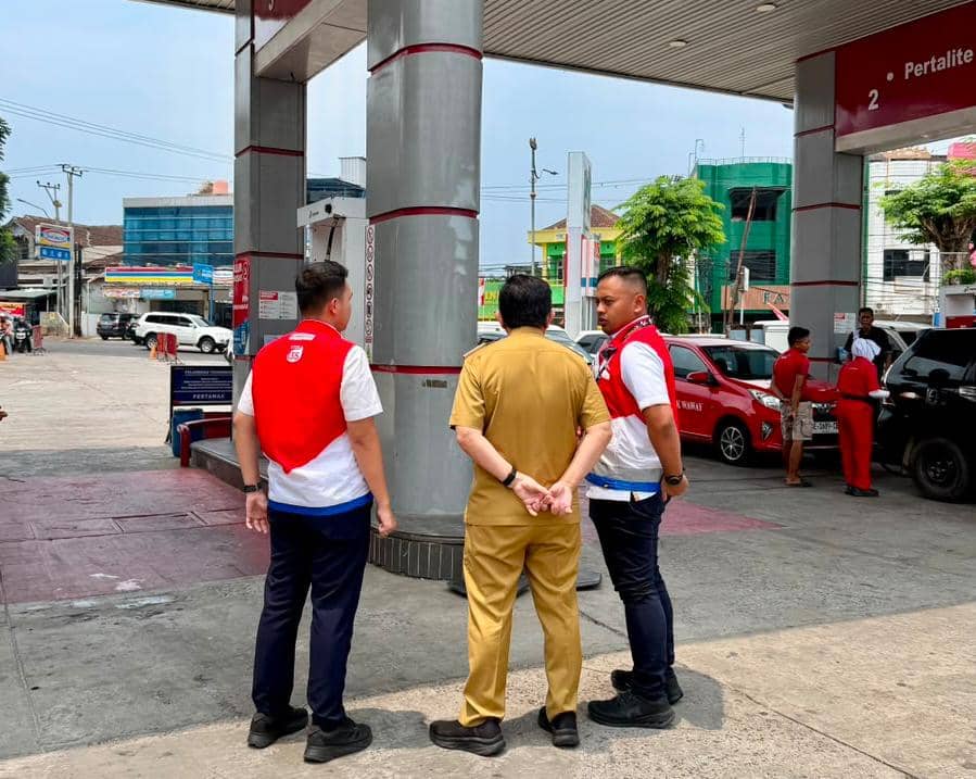Penyaluran BBM di sejumlah SPBU di Kota Bandar Lampung dipantau tim gabungan, Senin (21/9/2026). (Dok. PPN Sumbagsel).