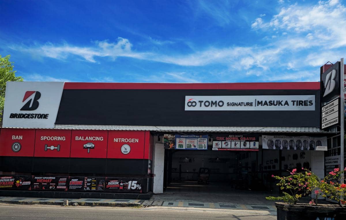 Bridgestone Resmikan TOMO Signature Pertama di Jawa Timur