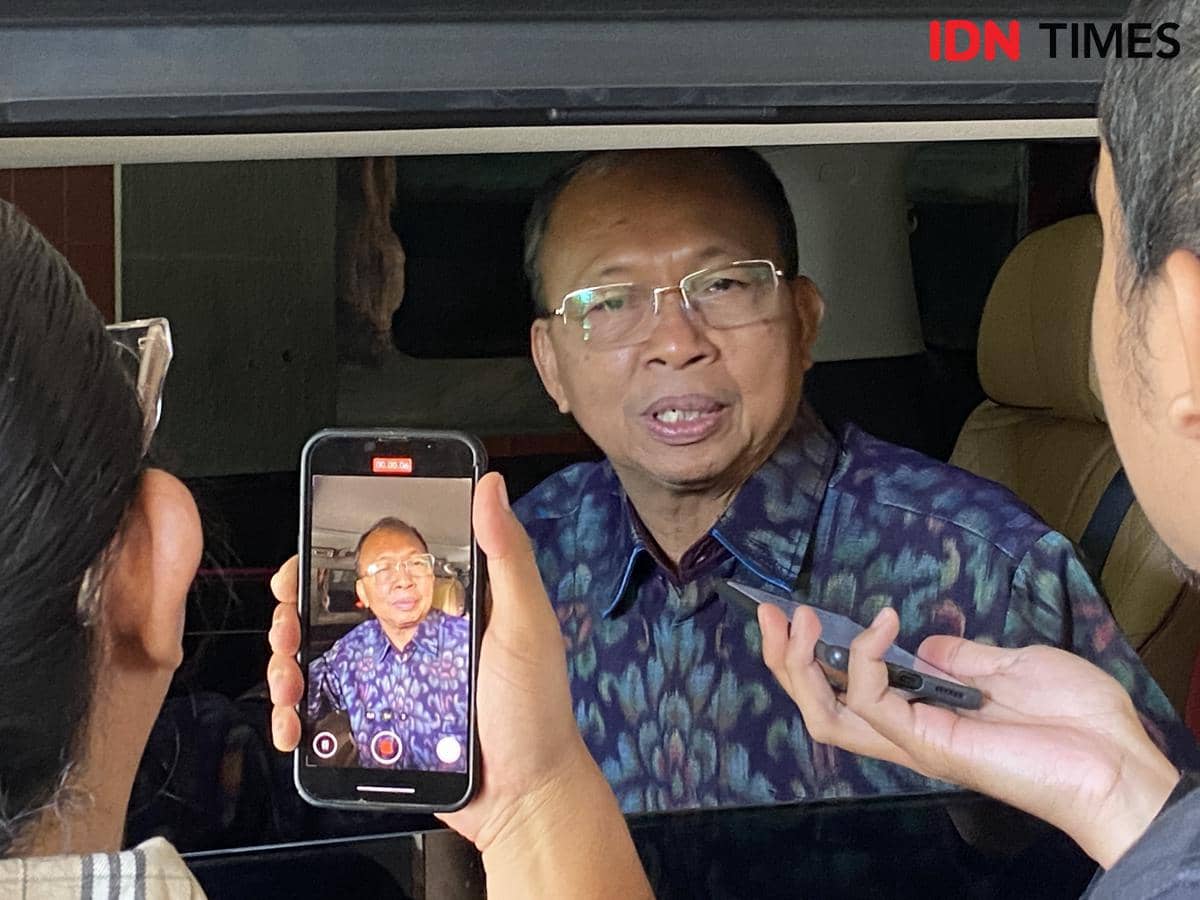 Koster Kebut Proyek PLTS 1000MW di Buleleng dan Jembrana