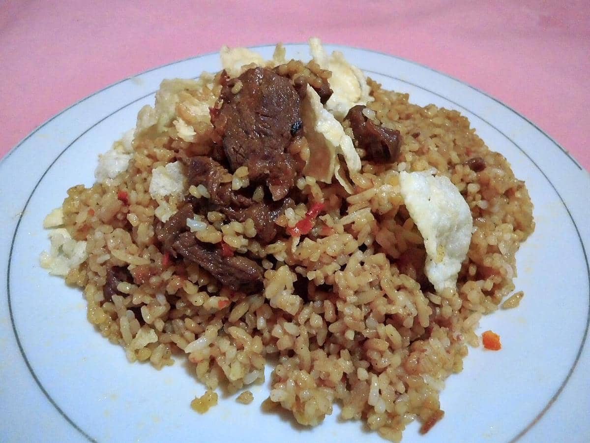 ilustrasi nasi goreng kambing