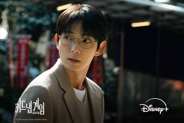 Cuplikan adegan drama kiDnap GAME produksi Disney+ Hotstar yang memperlihatkan suasana cerita penuh ketegangan.