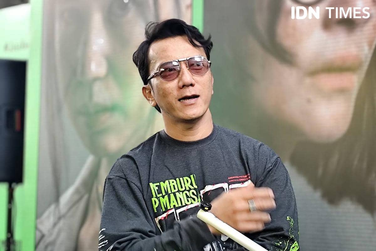 Teuku Rifnu Wikana berpose usai konferensi pers film Memburu Pemangsa di XXI Epicentrum, Jakarta, Senin.