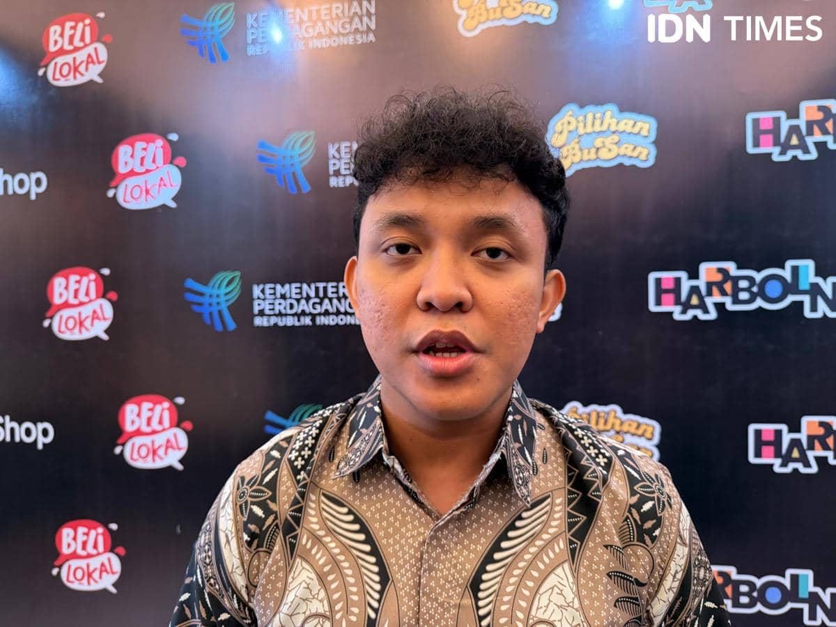 Founder Batik Baron, Riza Anwar.