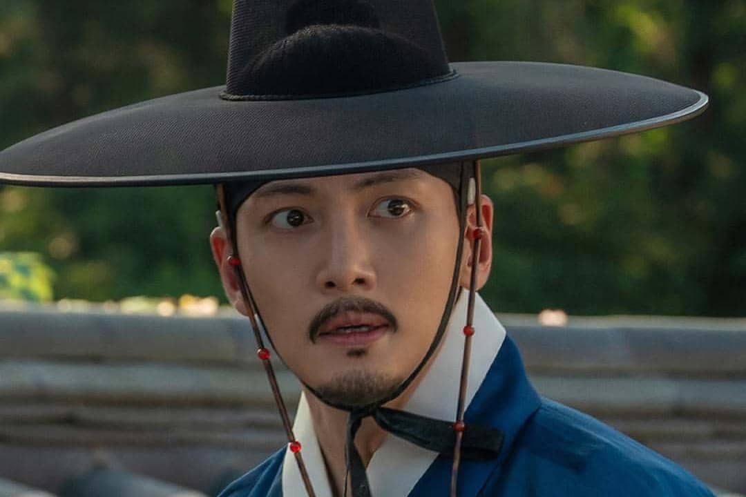 Kenapa Cho Won Menceburkan Diri ke Laut di Ending The Scandal?