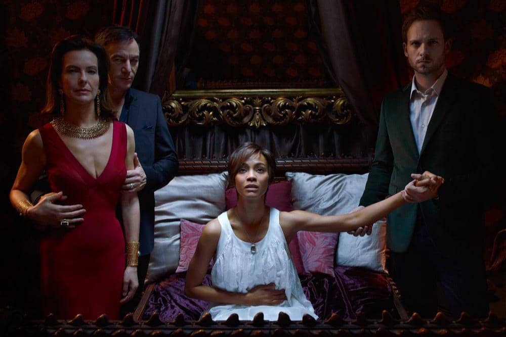 Zoe Saldaña dalam serial Rosemary's Baby