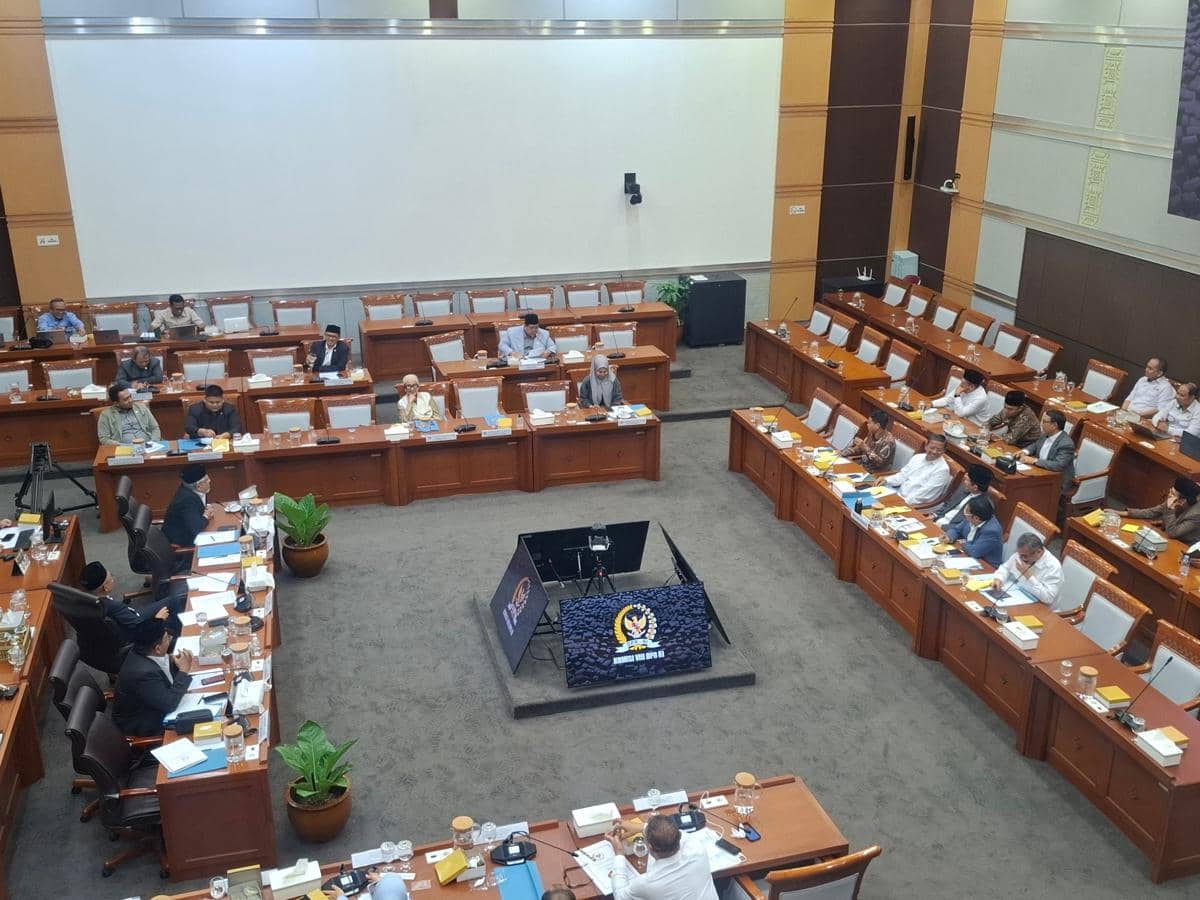 FPKB DPR Desak Jabatan Rektor UINSA Akhmad Muzakki Ditangguhkan