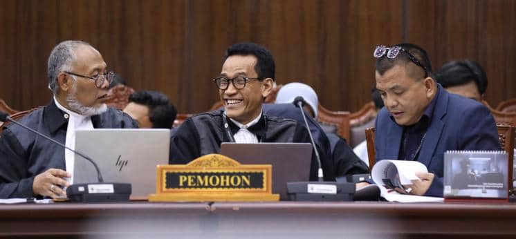 MK Gelar Sidang PHPU Ijazah Gibran Hari Ini,  Dengar Jawaban KPU-Bawaslu