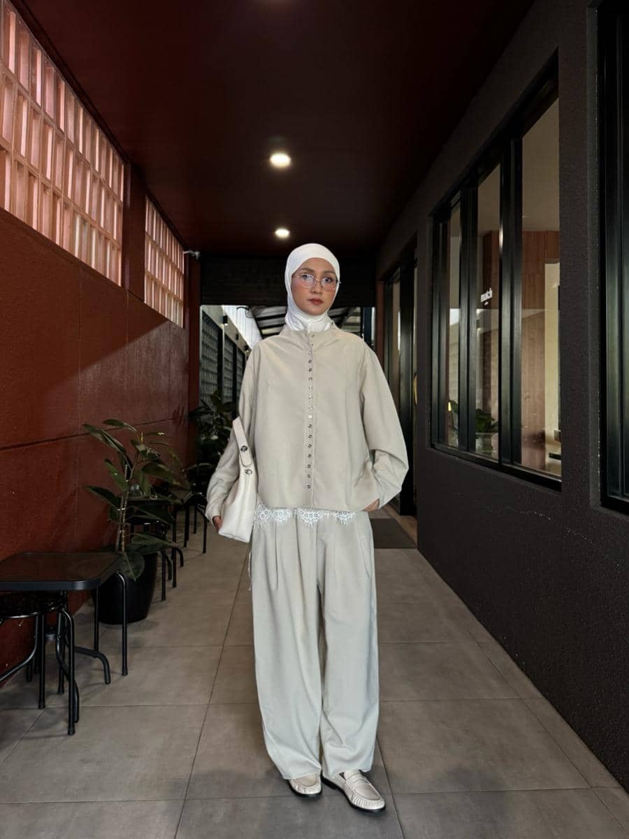gaya hijab clean untuk pegawai korporat