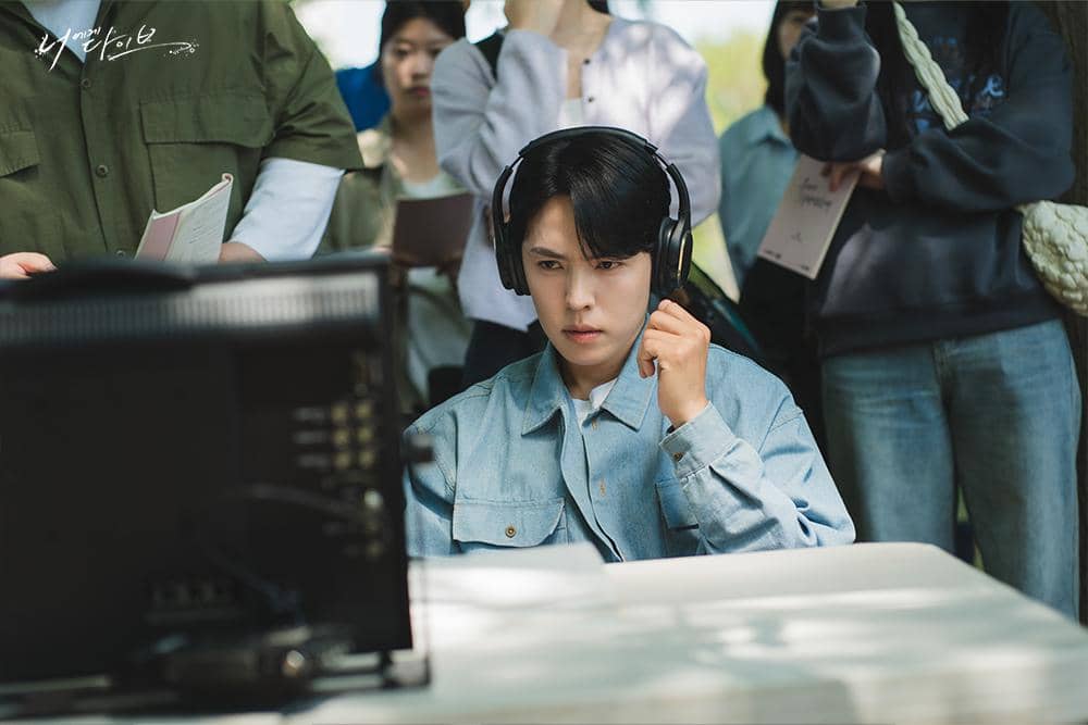 still cuts drama Dive Into You