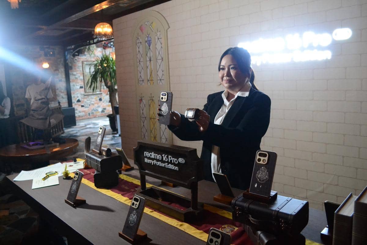 realme Resmi Luncurkan realme 16 Pro Harry Potter Edition!