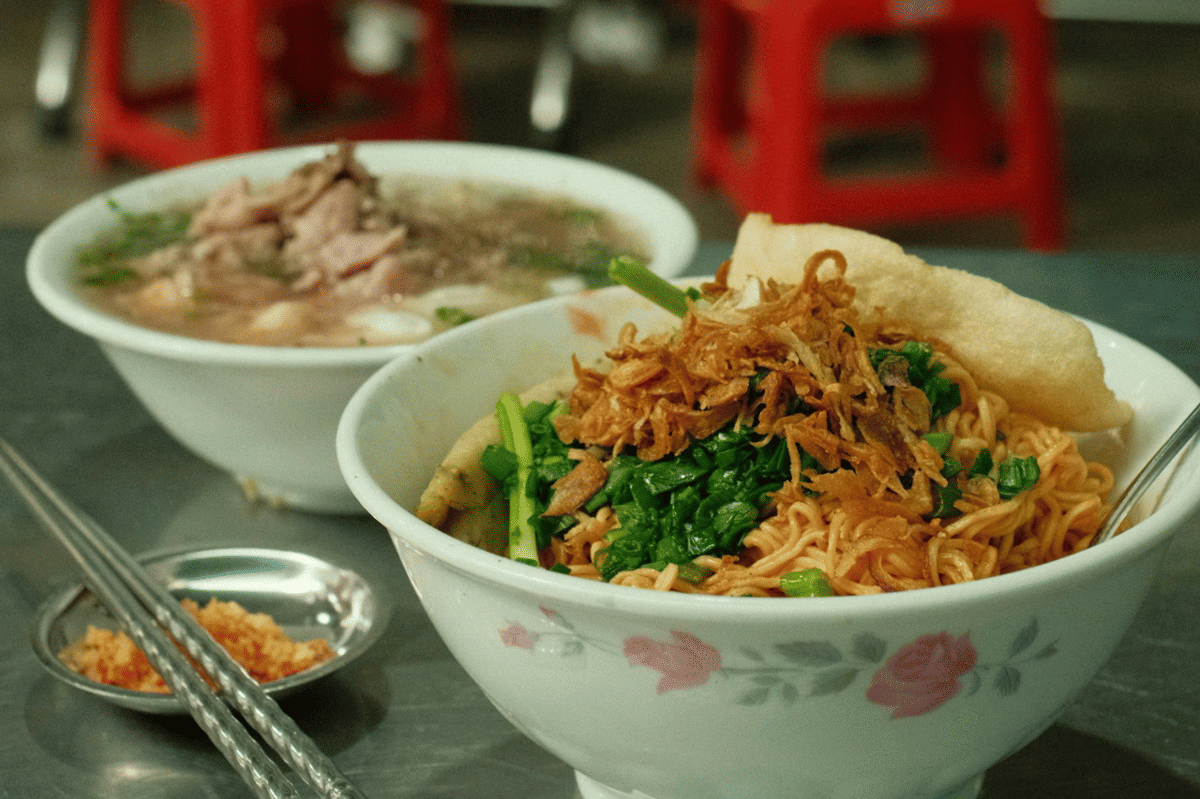 Lagi Ngidam Mie dan Bakso di Cibaduyut? Ini 3 Pilihan Grab Bintang 5