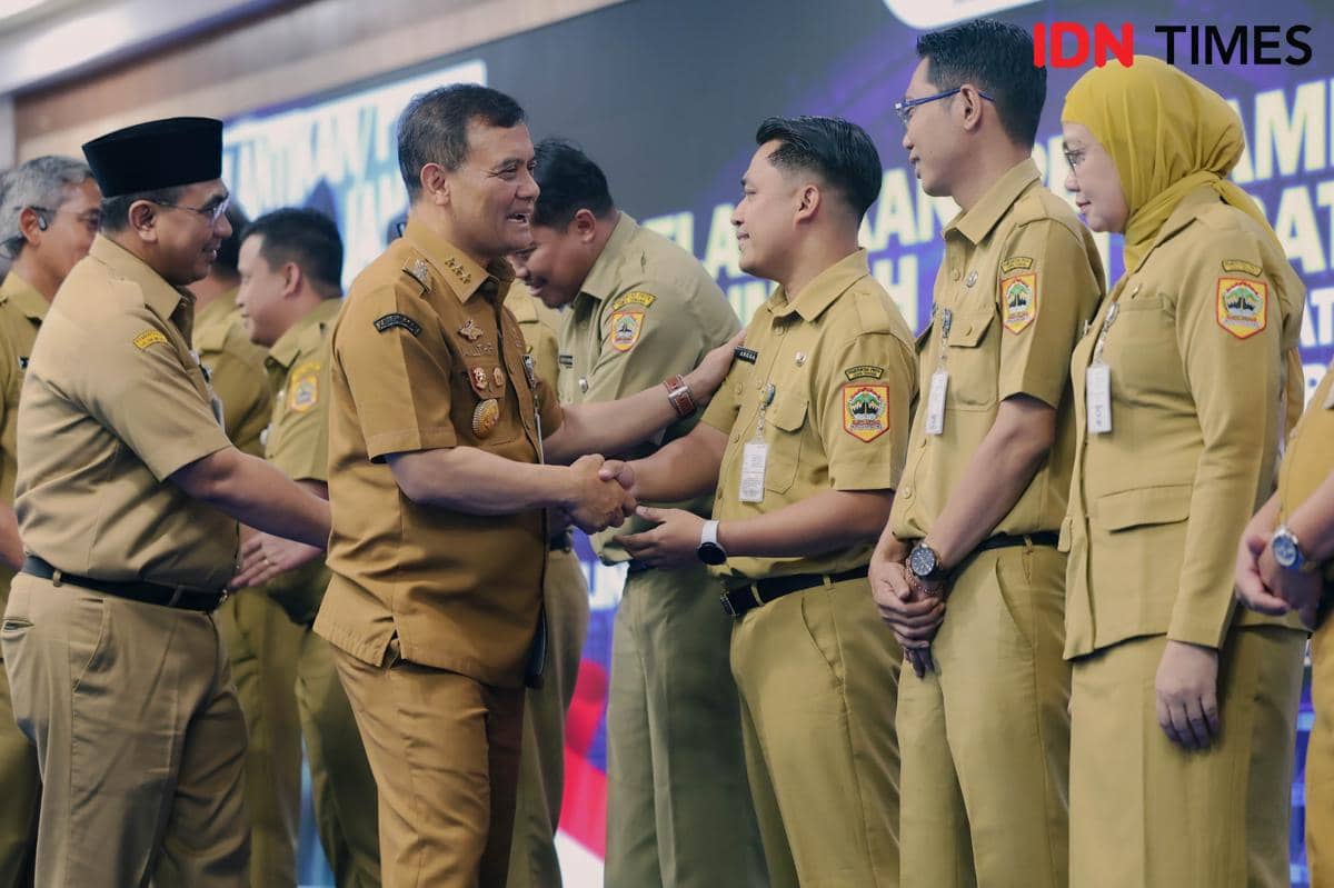 22 Pejabat di Jateng Kena Mutasi, Ahmad Luthfi Klaim Gak Ada Titip-titipan