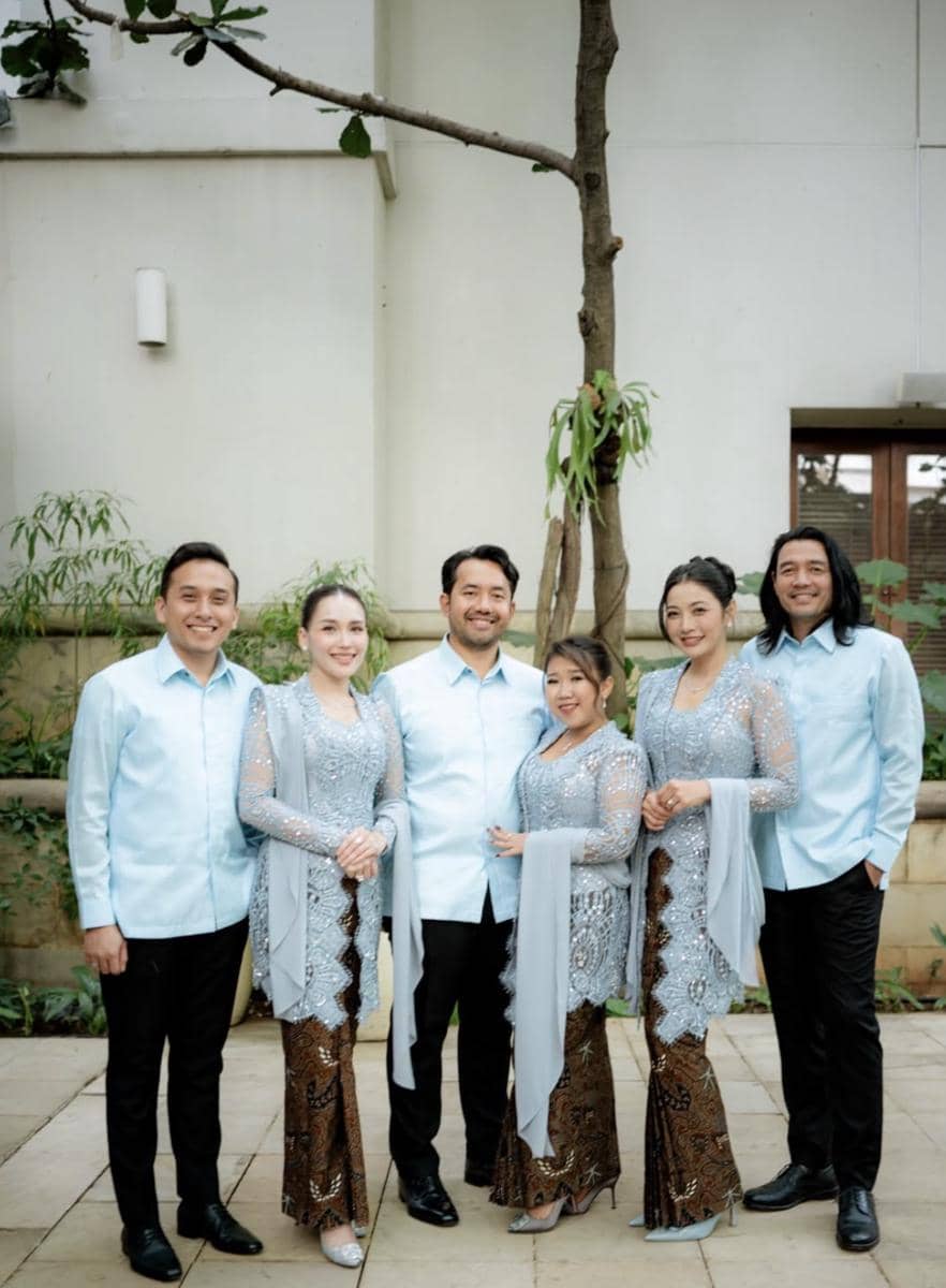 Gaya Ayu Ting-ting, Hesti, dan Kiki di Pernikahan Andre (instagram.com/ayutingting92)