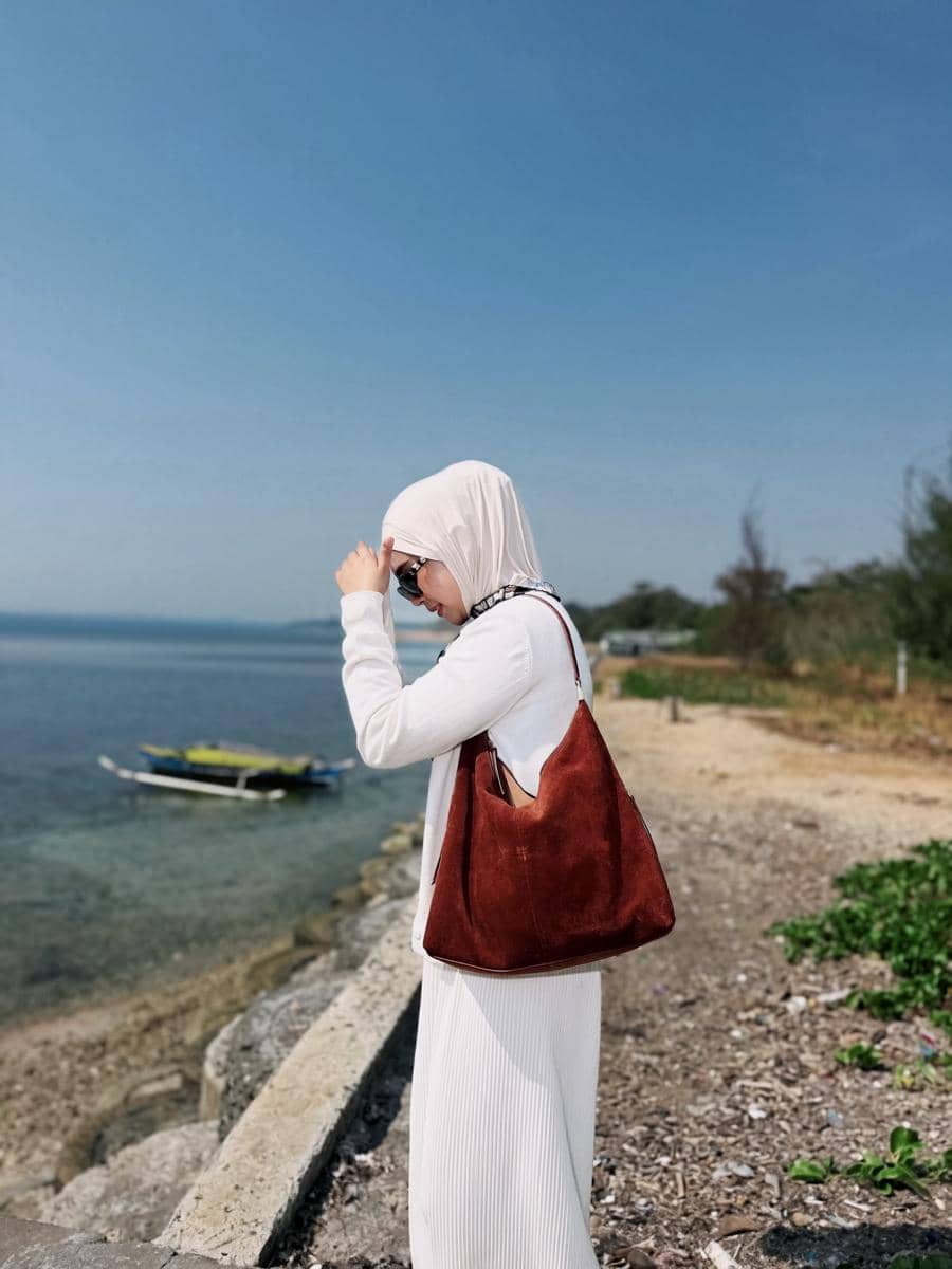 Ria Ricis saat liburan di Ternate