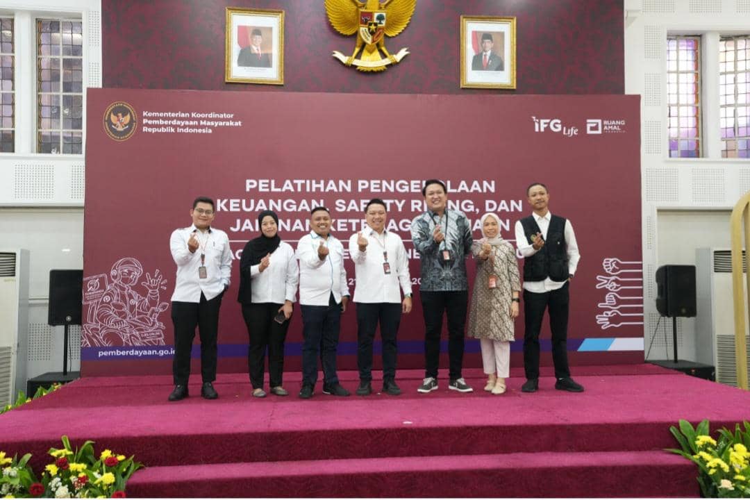 IFG Life Dorong Literasi Keuangan bagi Pengemudi Ojol Tunarungu