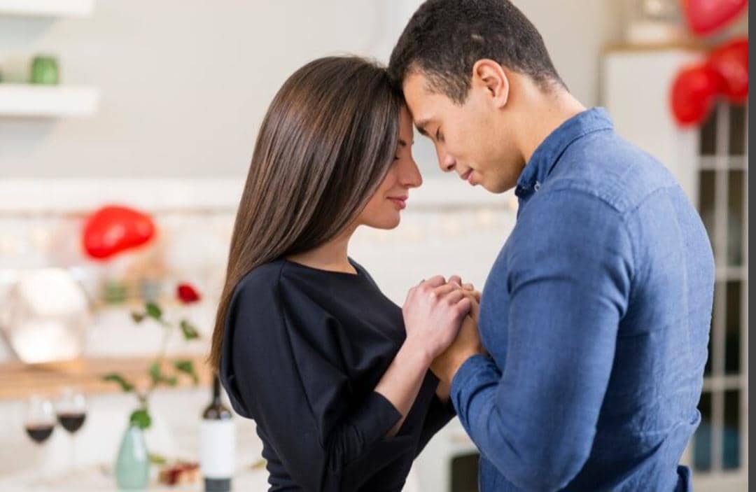 ilustrasi love bombing (magnific.com/magnific)