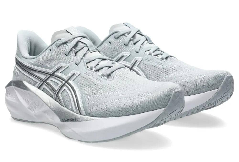 ASICS Novablast 5