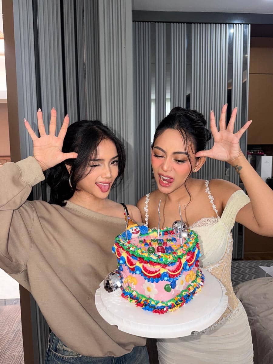 Dekorasi birthday Rachel Vennya