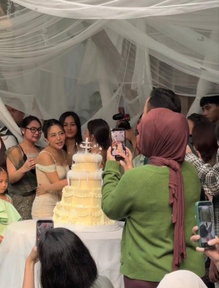 Dekorasi birthday Rachel Vennya