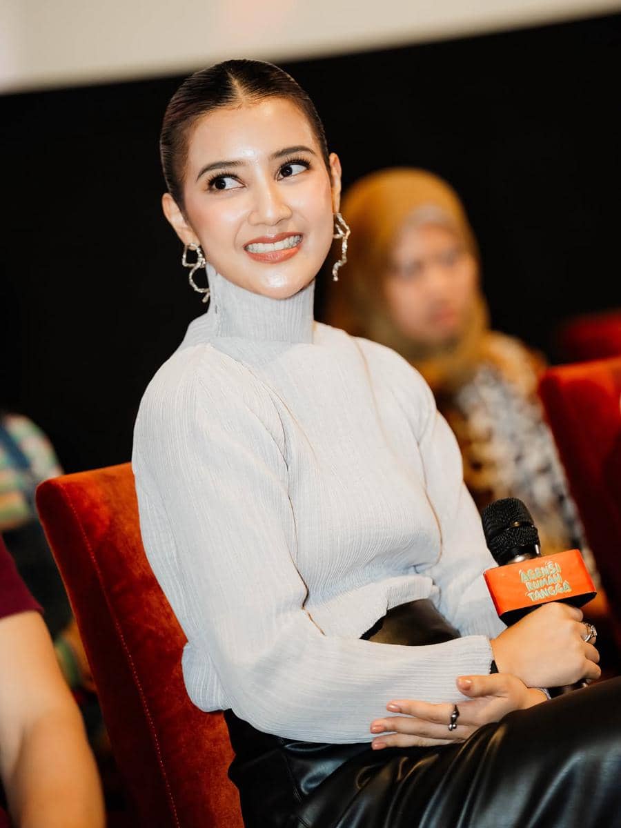 referensi makeup kondangan ala Fita Anggriani