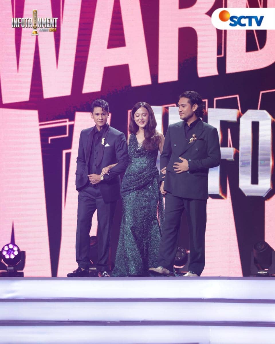 Gaya Selebriti di Acara Infotainment Awards 2026