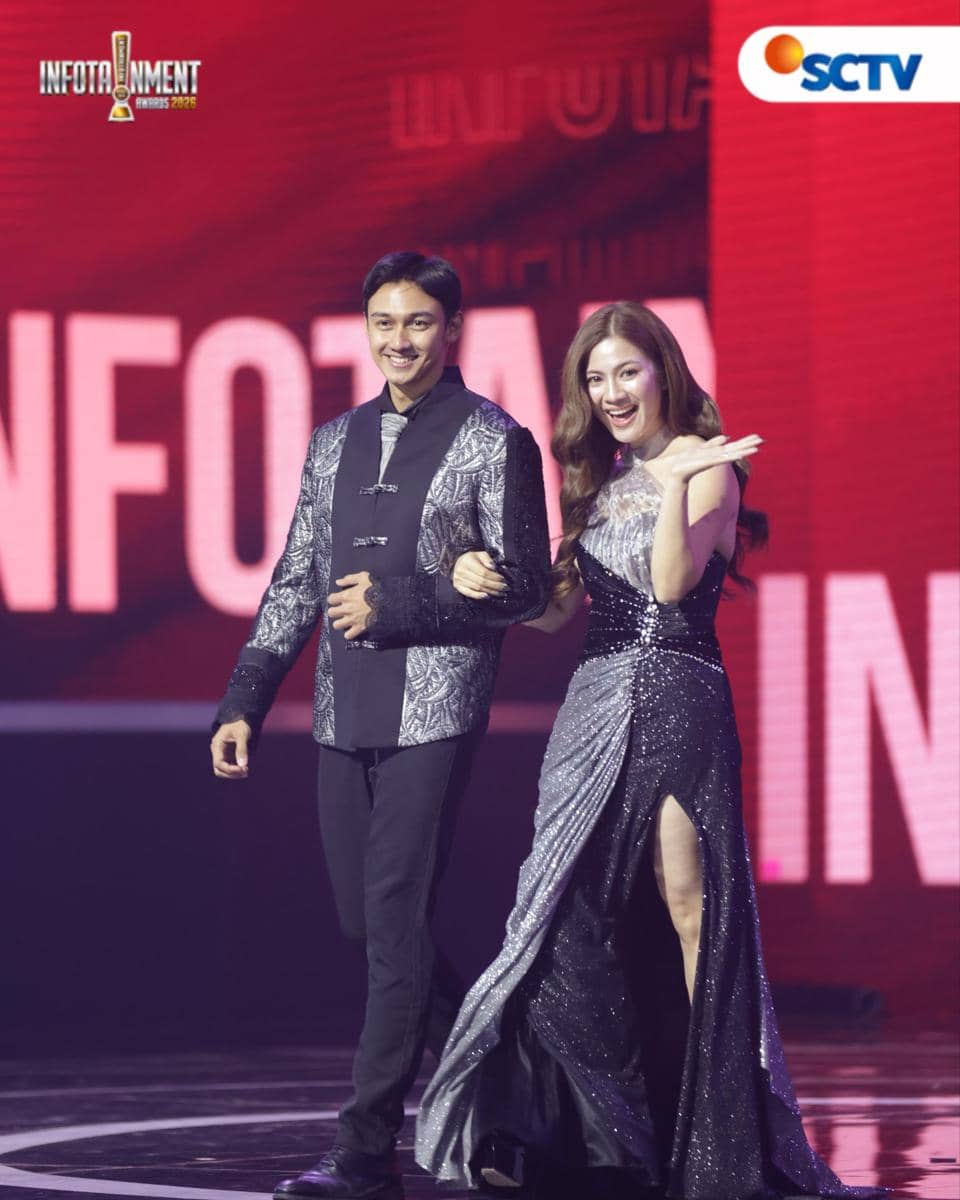 Gaya Selebriti di Acara Infotainment Awards 2026