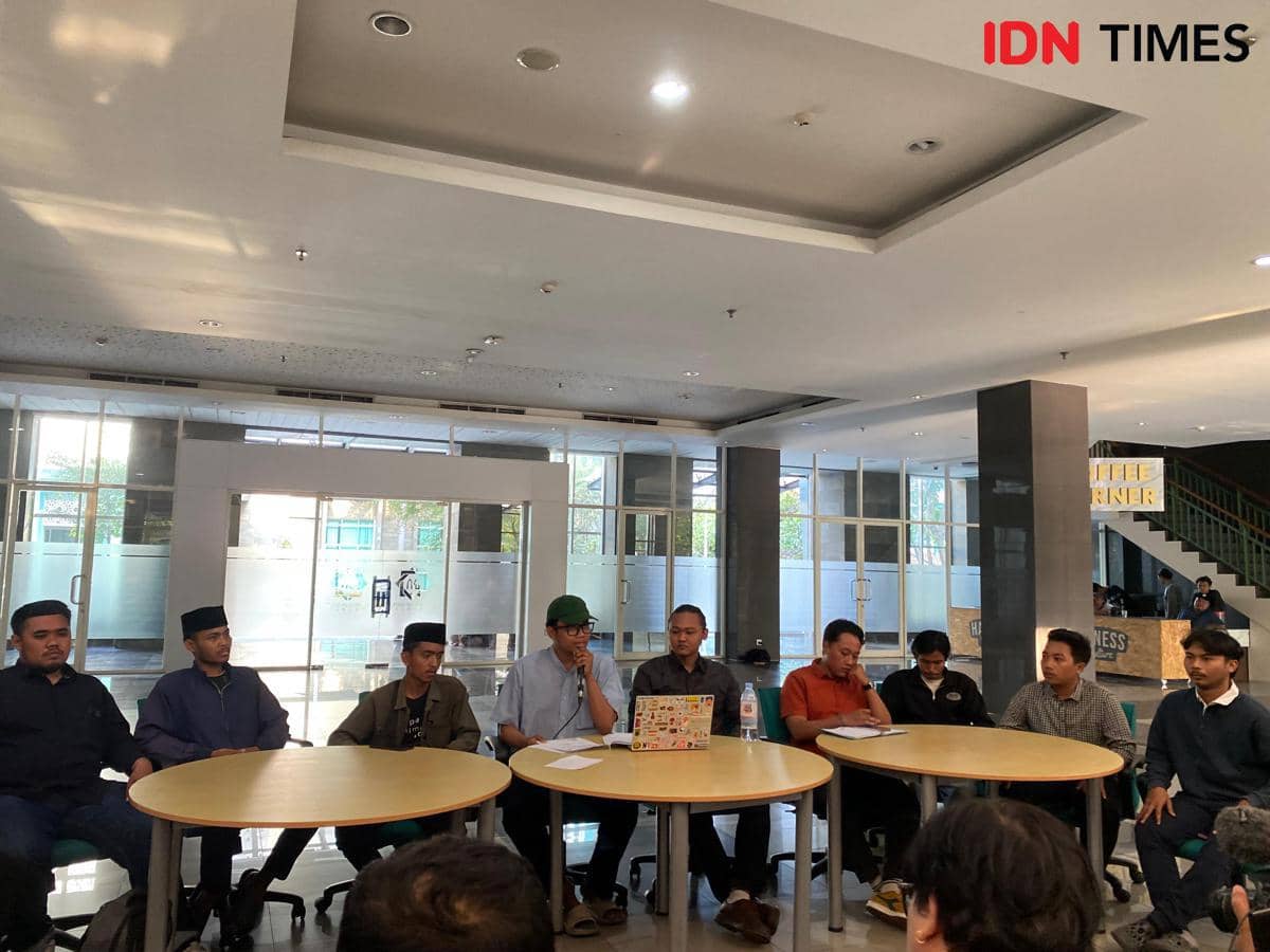 Usai Rapat Dengar dengan DPR, Mahasiswa UINSA Minta Kampus Evaluasi