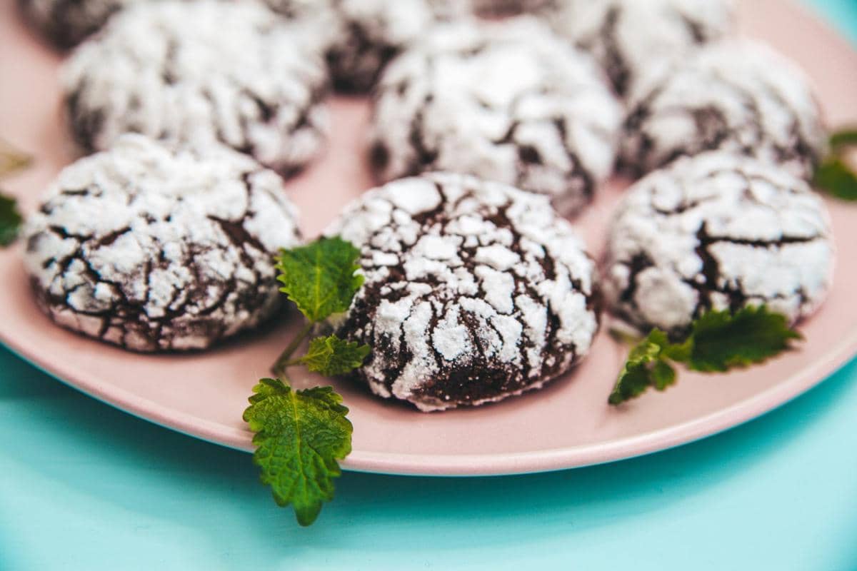 Resep Hojicha Crinkle Cookies, Camilan Manis untuk Teman Ngopi