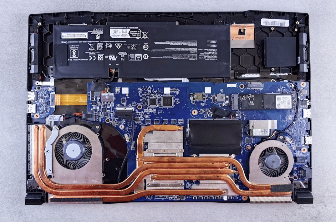 ilustrasi internal laptop