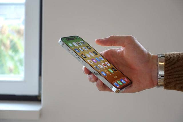iPhone 