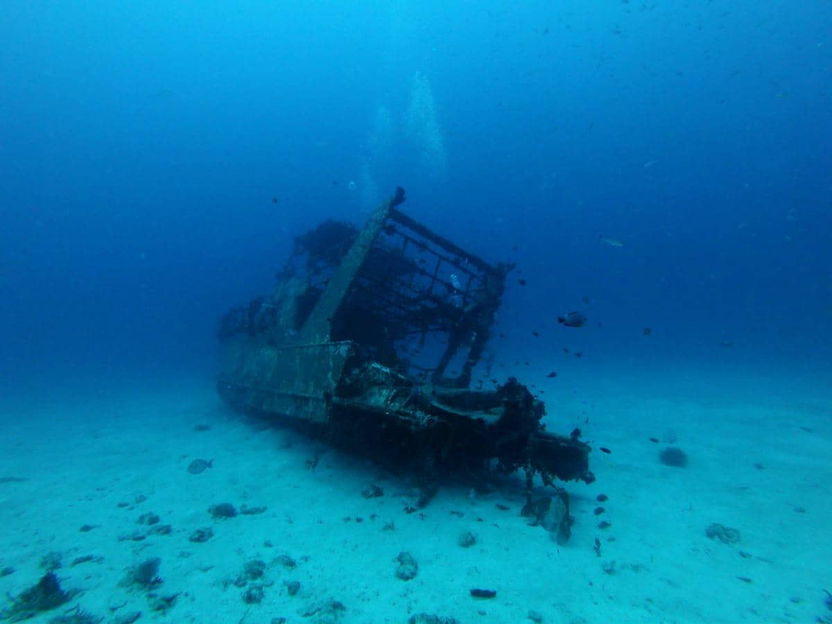 Kenapa Kapal Tenggelam Harus Dibiarkan di Dasar Laut?