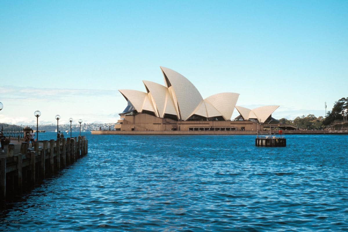 ilustrasi wisata ke Australia