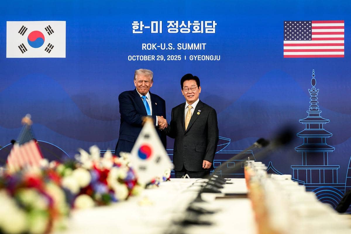 Presiden Korea Selatan Lee Jae Myung dan Presiden Amerika Serikat Donald Trump