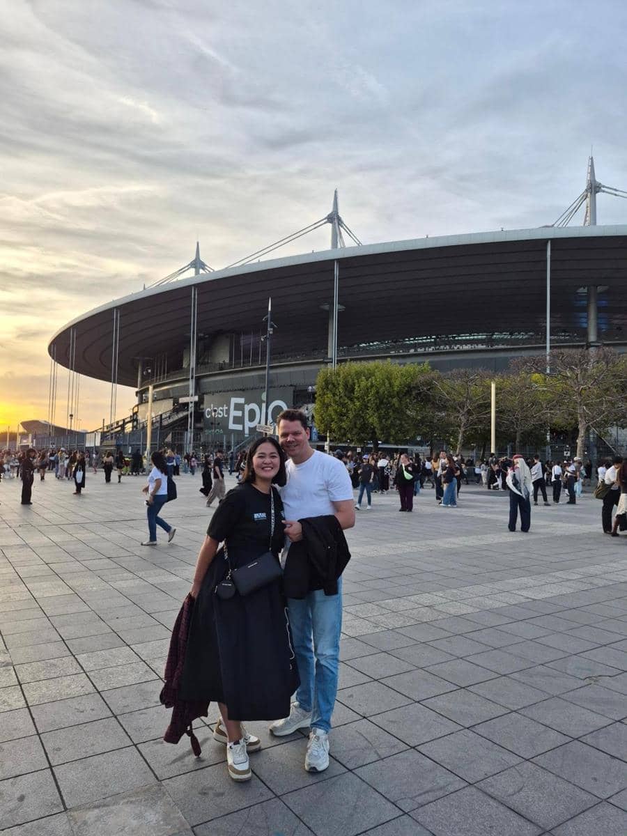 Gracia Indri nonton konser BIGBANG di Paris