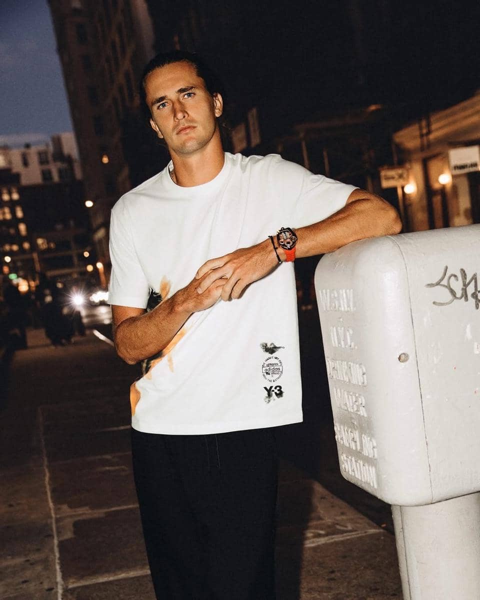 Alexander Zverev berpose dalam unggahan yang dibagikan melalui akun Instagram pribadinya, @alexzverev123.